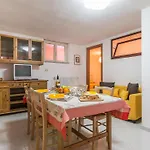 Vila Il Carrubo *