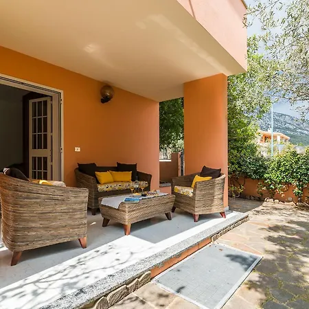 Il Carrubo Villa